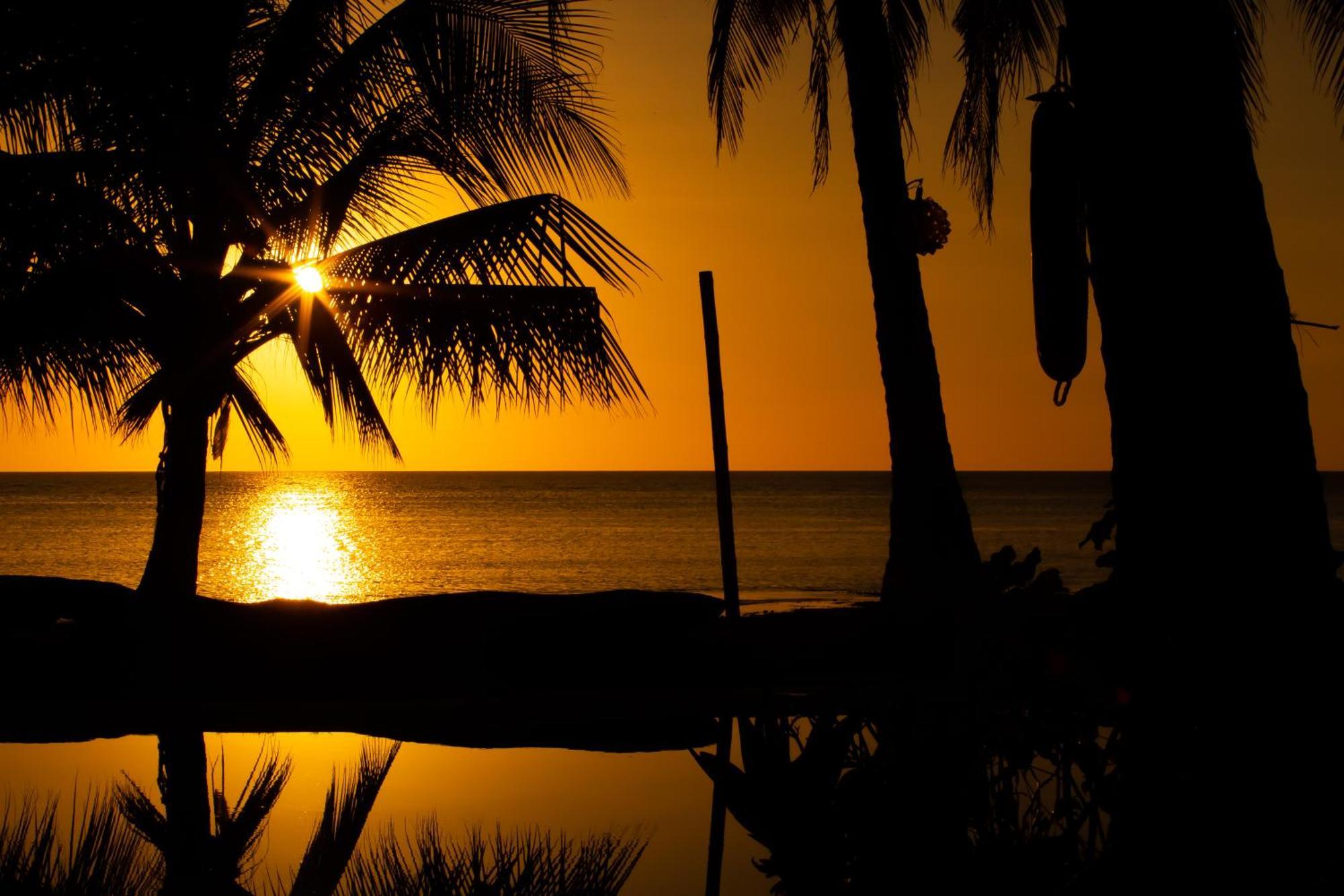 The Beach House Ocam Ocam Бусуанга Экстерьер фото