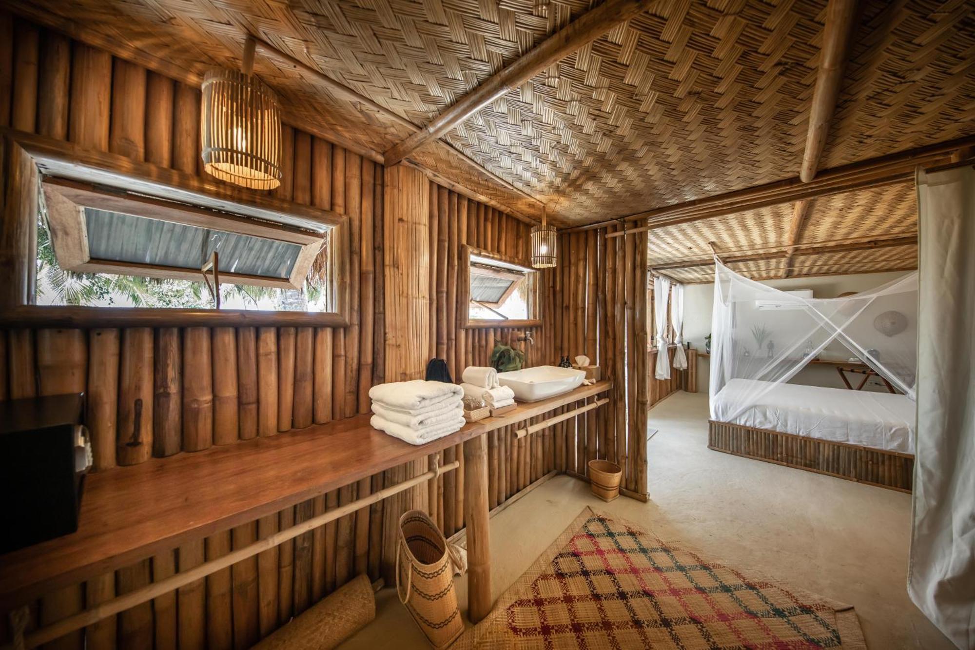The Beach House Ocam Ocam Бусуанга Экстерьер фото